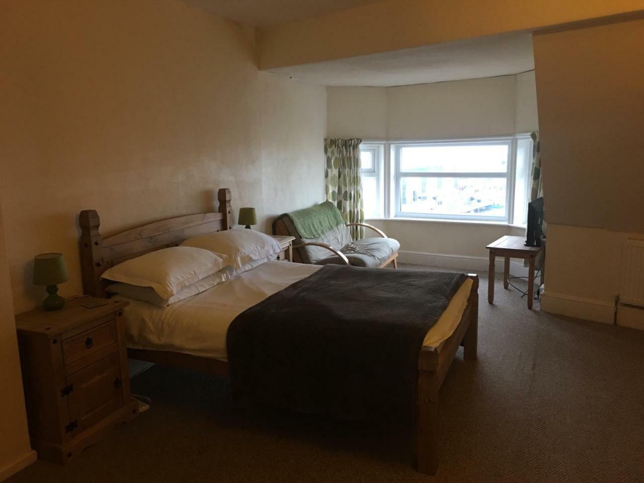 Camelot Seafront Hotel Blackpool Exteriör bild